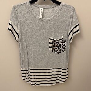 Vanilla Bay Gray and Black Striped Short Sleeve Tee
